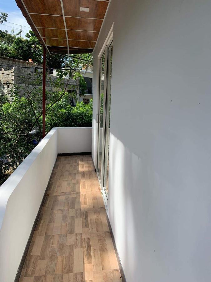 Sura Homestay Kandy Exterior foto