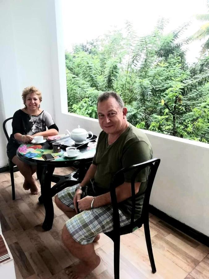 Sura Homestay Kandy Exterior foto