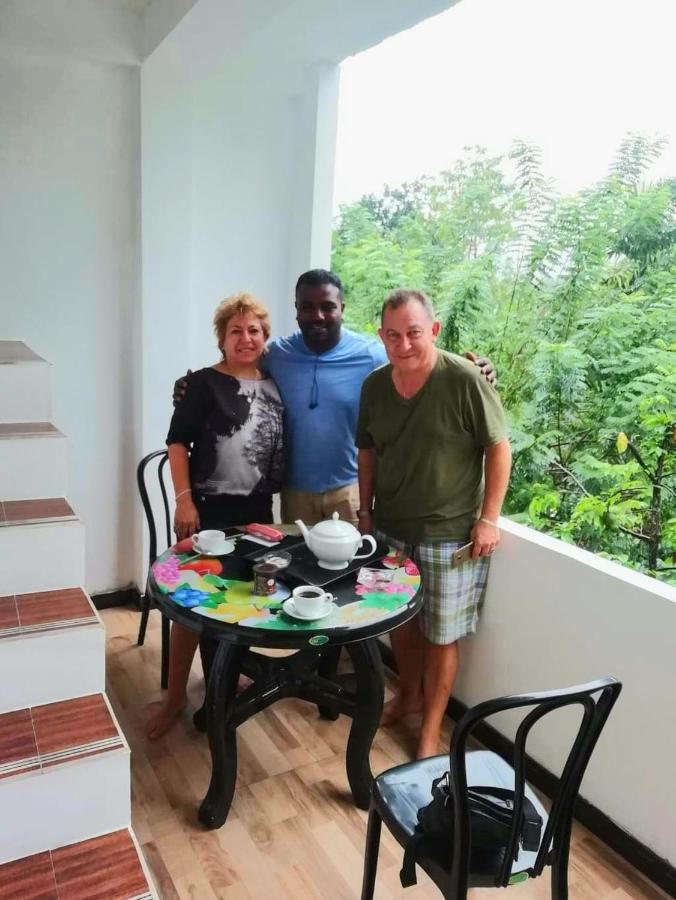 Sura Homestay Kandy Exterior foto